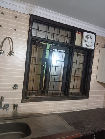 Room in 4 BHK Builder Floor at Chattarpur – for Rent