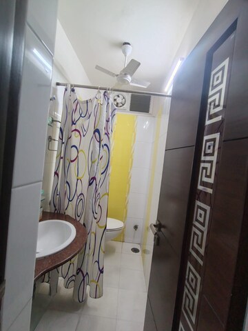 Team Area in 3.5 BHK Builder Floor at Saket – for Rent