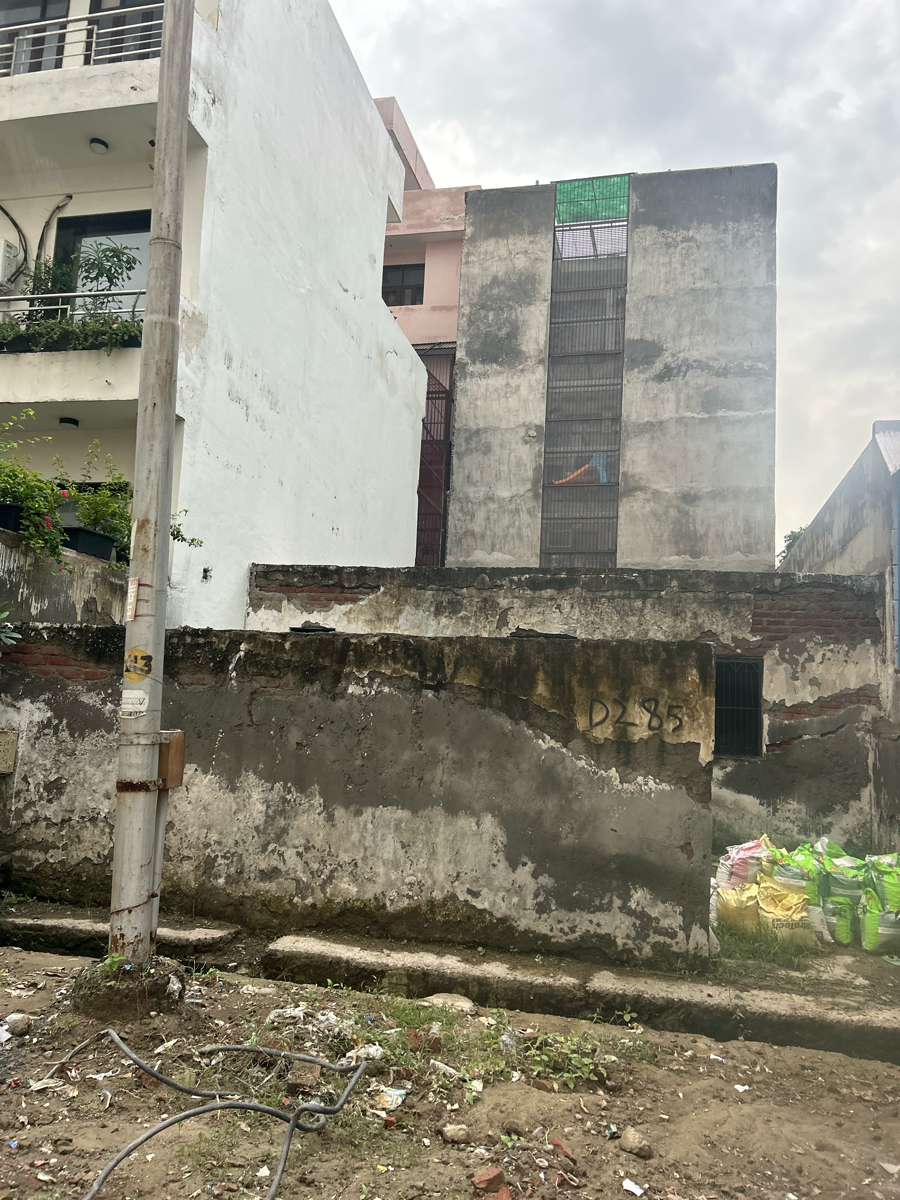 Plot For Sale in Noida Authority Plot 