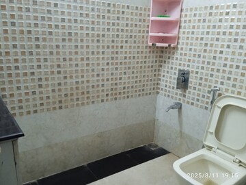 Bathroom in 1 RK Independent House at Sector 45 – for Rent