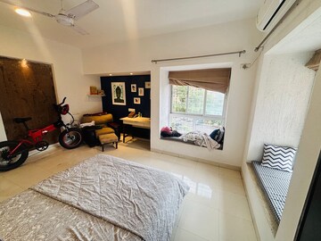 Bedroom in 2.5 BHK Apartment at BG NRI Seawoods, Seawoods Sector 56 – for Rent