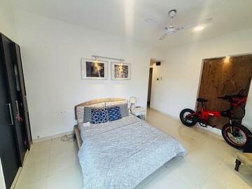 Bedroom in 2.5 BHK Apartment at BG NRI Seawoods, Seawoods Sector 56 – for Rent