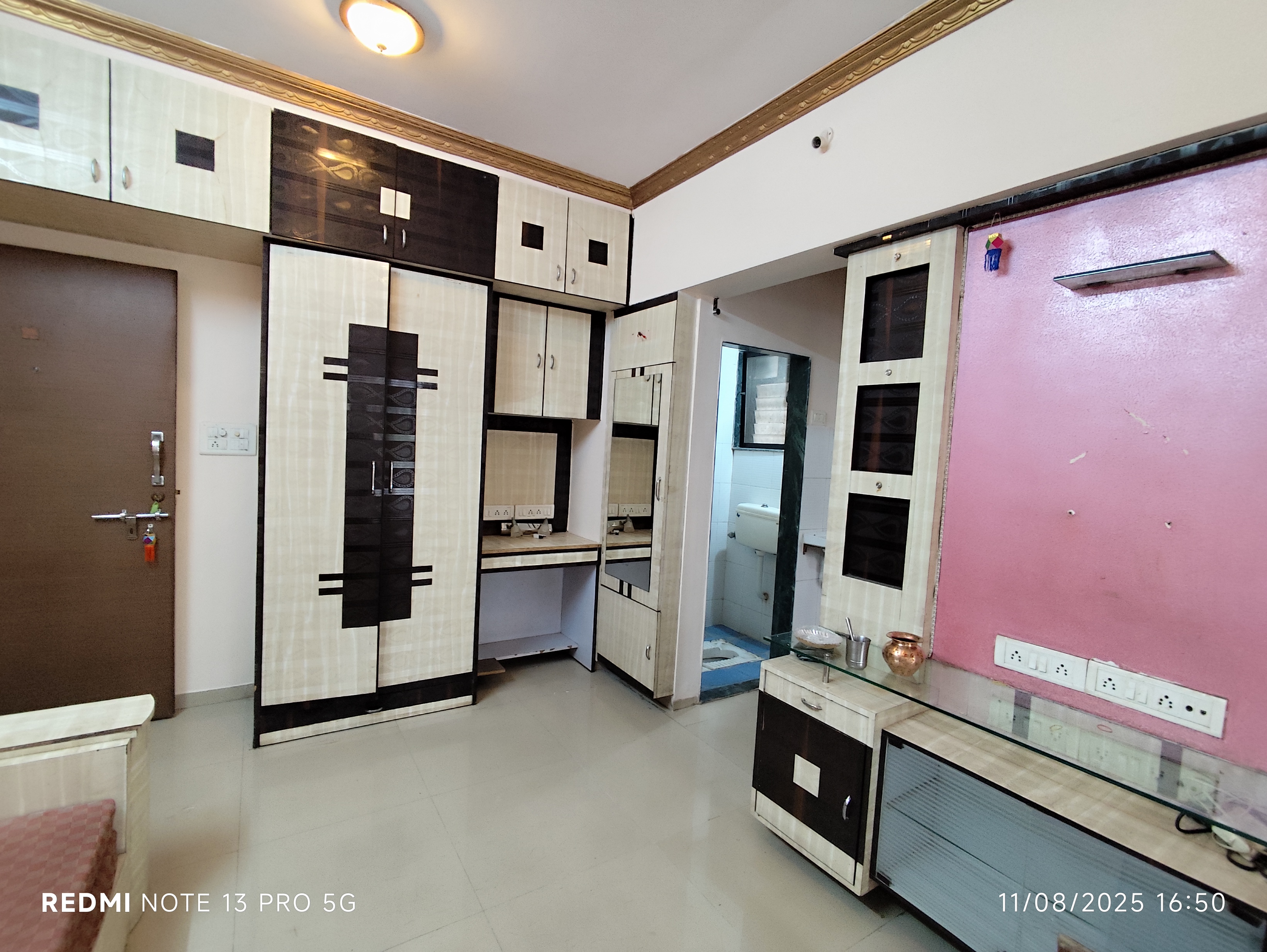 1 Rk  350 Sq.Ft. Apartment in Hill View CHS Haware City