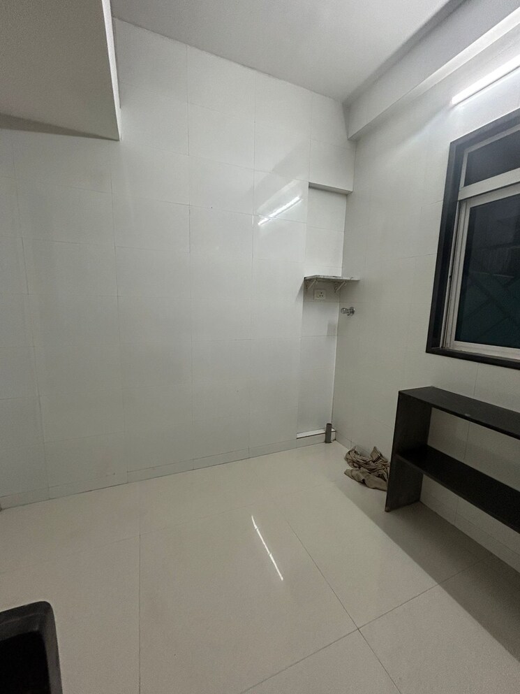 Bathroom, sheth-clarion 2 Bedroom 663 Sq.Ft. Apartment In Borivali East Mumbai 9058670
