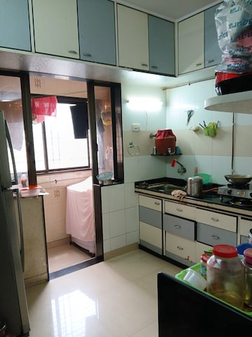 Kitchen in 3 BHK Apartment at Evershine Millennium Paradise, Kandivali East – for Rent