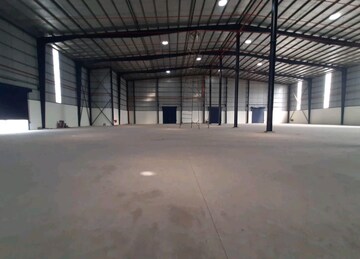  Warehouse For Rent in Tatisilwai