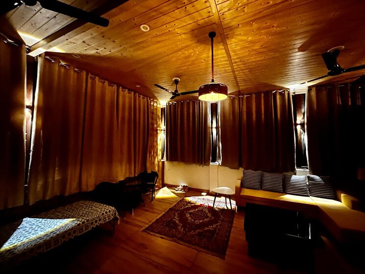 Living Room, mohit nagar 2.5 Bedroom 1800 Sq.Ft. Penthouse In Mohit Nagar Dehradun 9058713