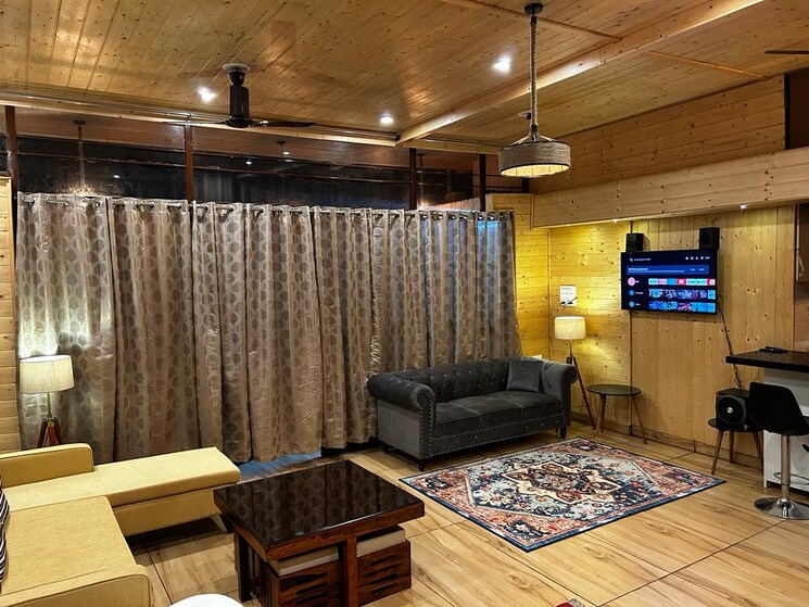 Living Room, mohit nagar 2.5 Bedroom 1800 Sq.Ft. Penthouse In Mohit Nagar Dehradun 9058713