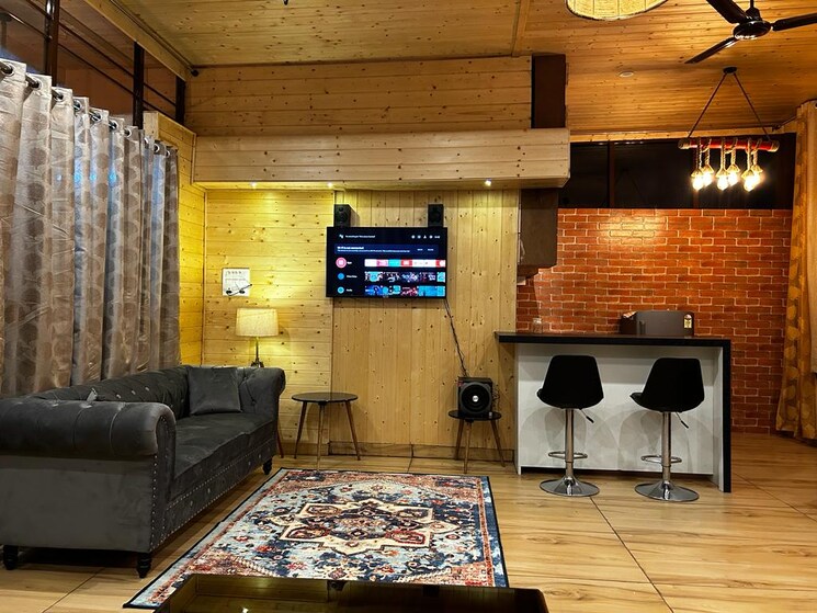 Living Room, mohit nagar 2.5 Bedroom 1800 Sq.Ft. Penthouse In Mohit Nagar Dehradun 9058713