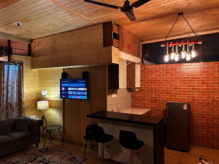 undefined, mohit nagar 2.5 Bedroom 1800 Sq.Ft. Penthouse In Mohit Nagar Dehradun 9058713