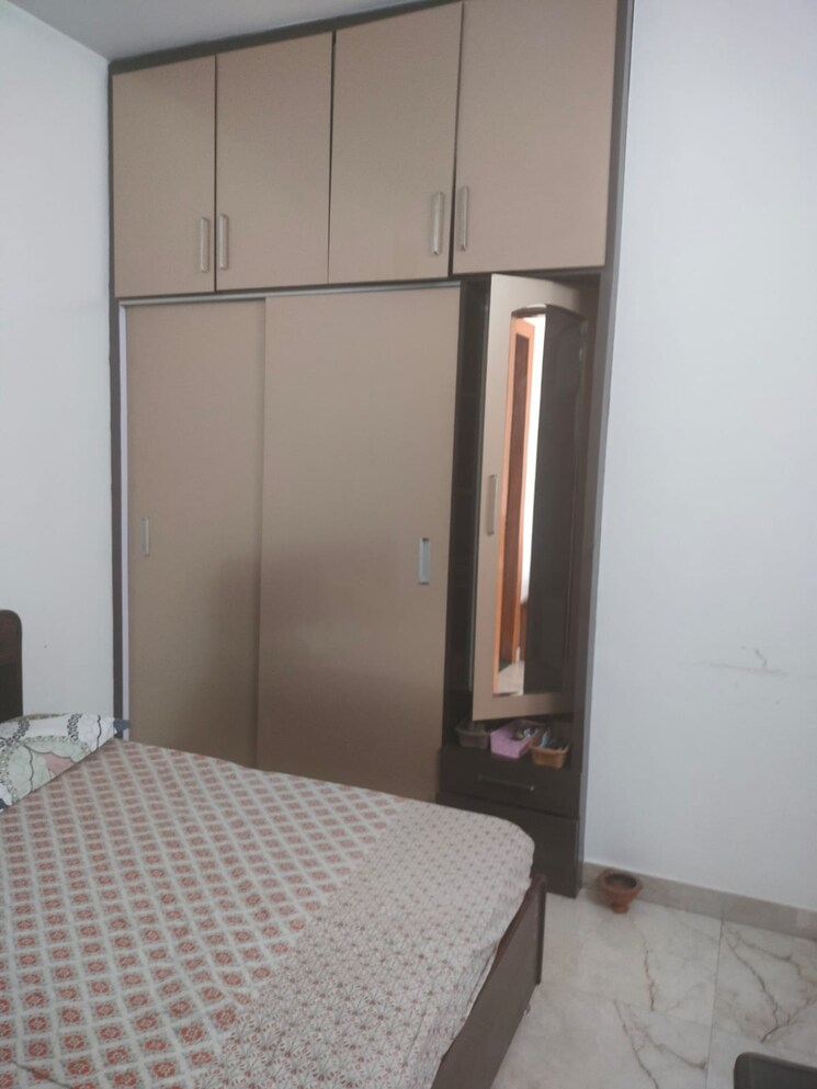 Master Bedroom, mohit nagar 2.5 Bedroom 1800 Sq.Ft. Penthouse In Mohit Nagar Dehradun 9058713