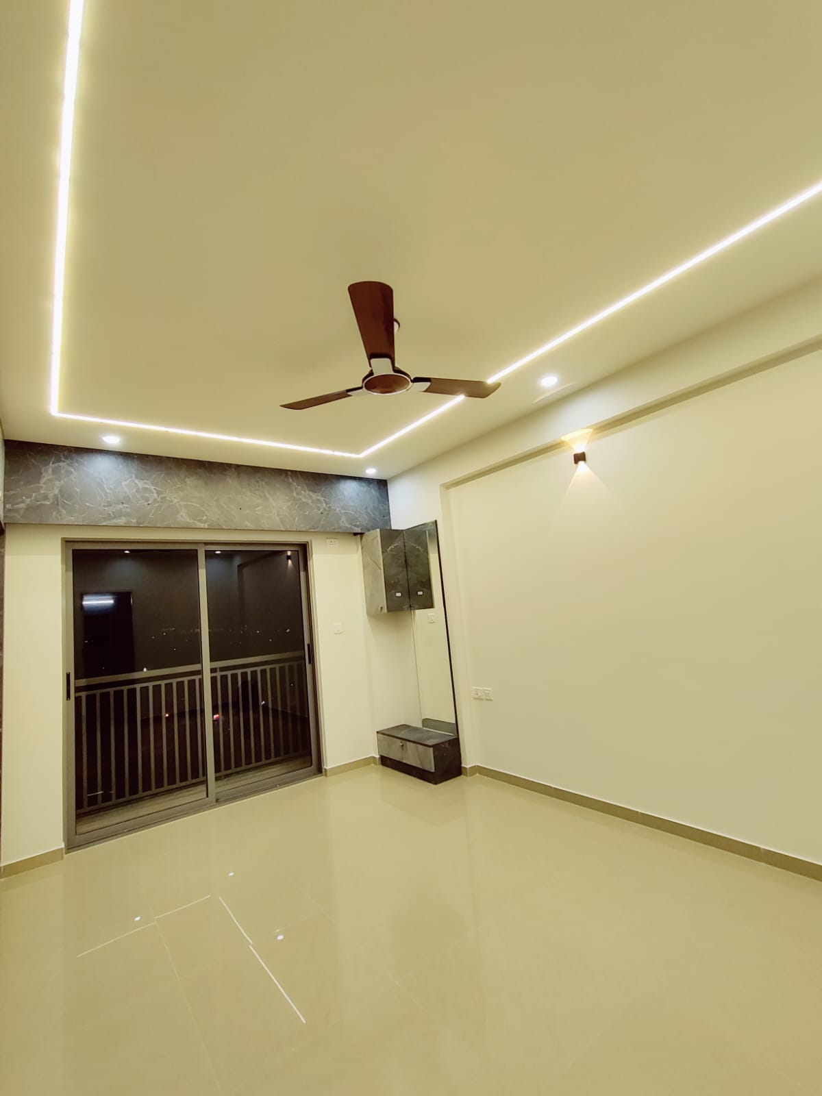 2 BHK Apartment For Rent in Goyal Orchid Piccadilly