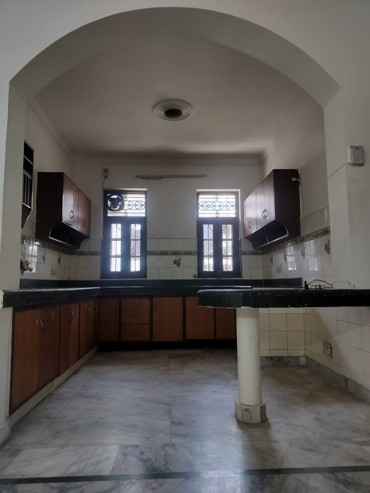 Kitchen, rwa-apartments-sector-47 3 Bedroom 2600 Sq.Ft. Independent House In Sector 47 Noida 9058734