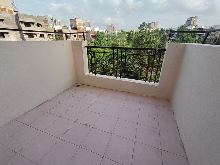 Balcony, vrindavan-arcade 2 Bedroom 900 Sq.Ft. Apartment In Hadapsar Pune 9058740
