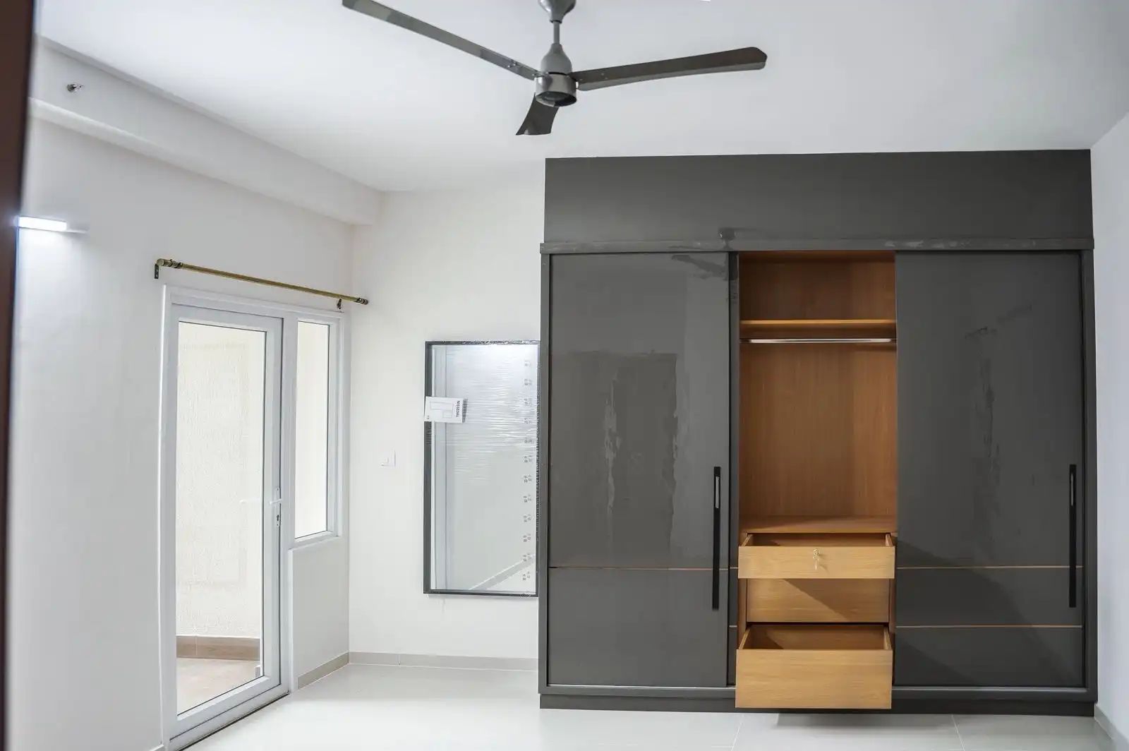 4 BHK Apartment For Rent in L&T Raintree Boulevard