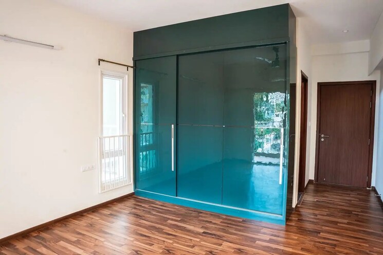 Room, l-t-raintree-boulevard 4 Bedroom 2765 Sq.Ft. Apartment In Hebbal Bangalore 9058731