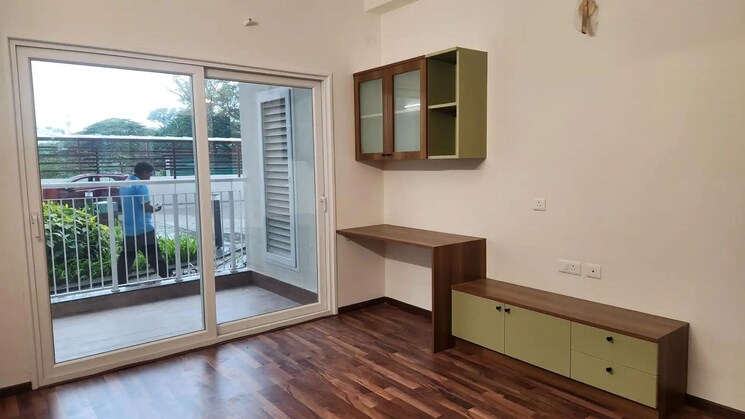 Room, l-t-raintree-boulevard 3 Bedroom 1655 Sq.Ft. Apartment In Hebbal Bangalore 9058774