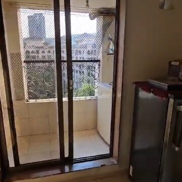 Room in 1.5 BHK Apartment at Mayuresh Park, Sonapur – for Rent