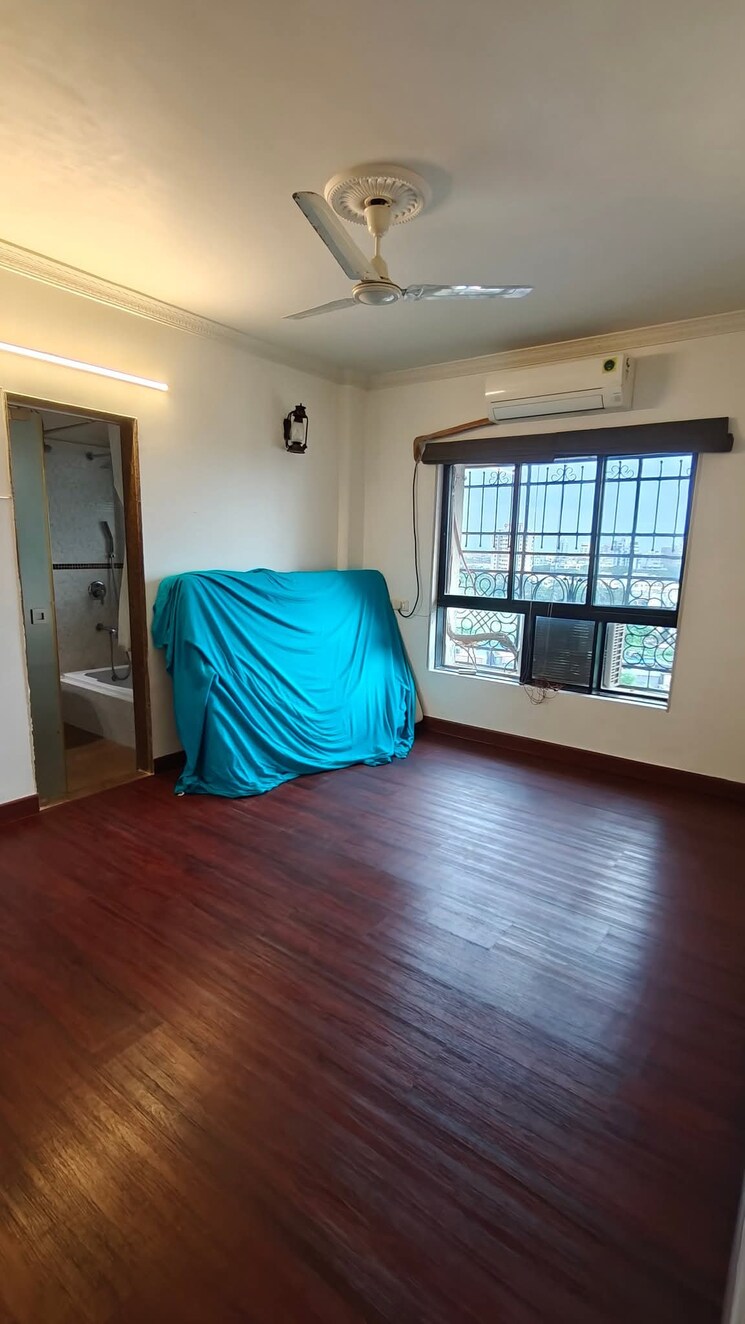 Room, andheri west 3 Bedroom 1100 Sq.Ft. Apartment In Andheri West Mumbai 9058817