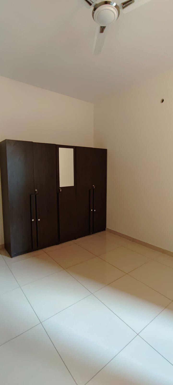 3.5 BHK Apartment For Rent in L&T Raintree Boulevard