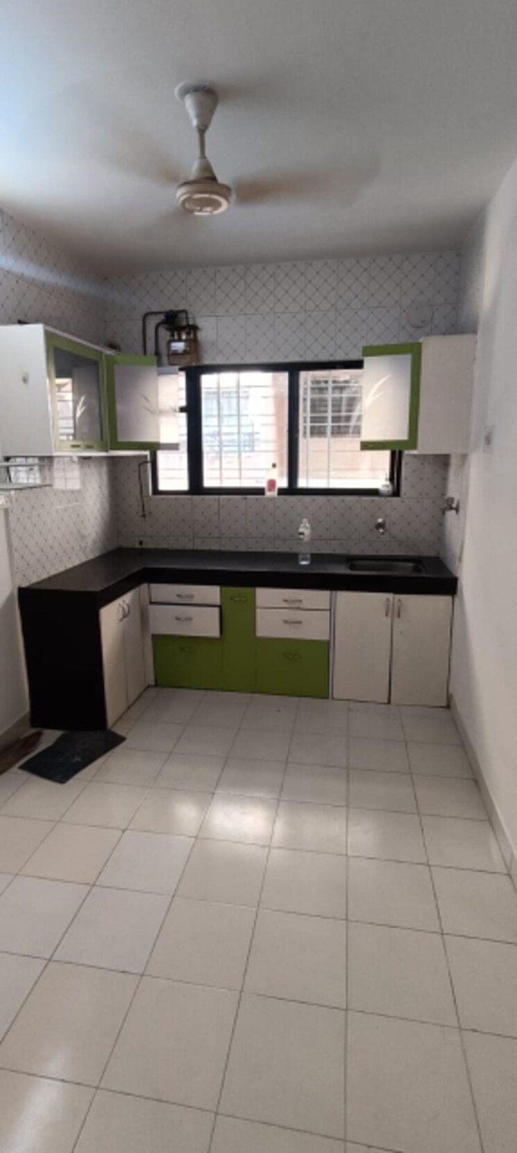 Kitchen, mig-colony-gokhalenagar 1 Bedroom 600 Sq.Ft. Apartment In Gokhalenagar Pune 9058868