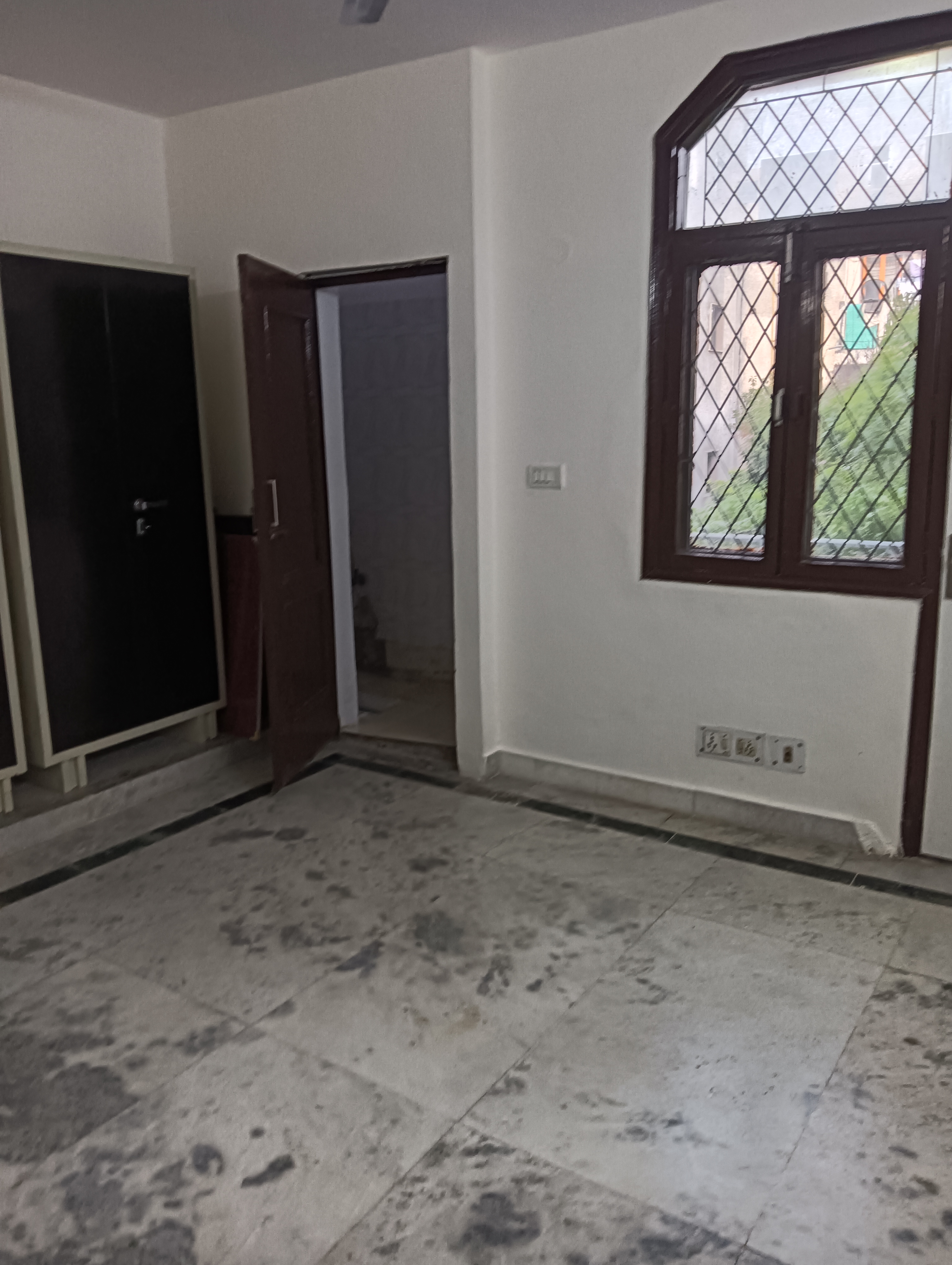 2 BHK Builder Floor For Rent in Lajpat Nagar I