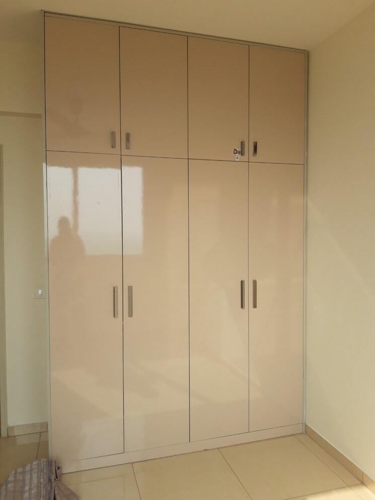 Room, pakhowal road 3 Bedroom 1550 Sq.Ft. Apartment In Pakhowal Road Ludhiana 9058890