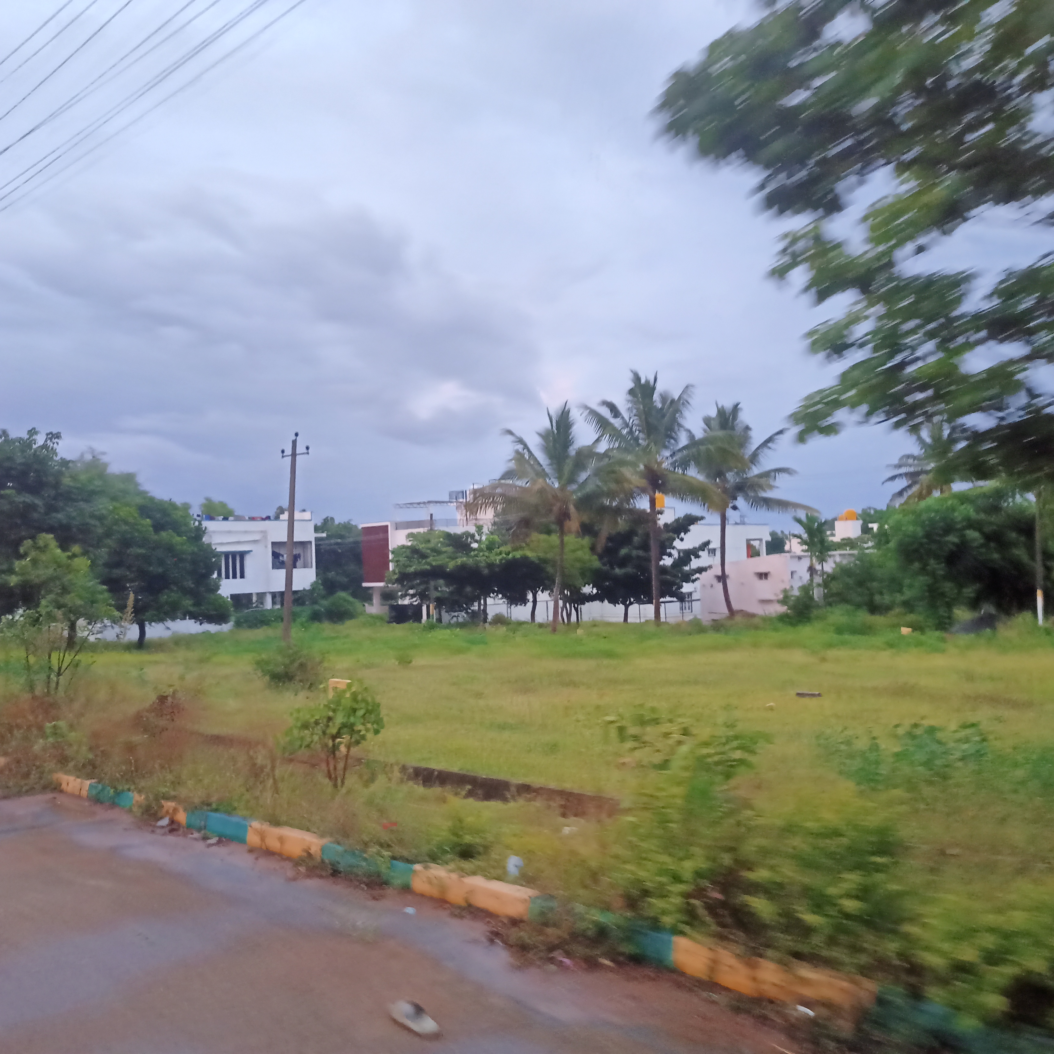 Plot For Sale in Chikka Tirupathi