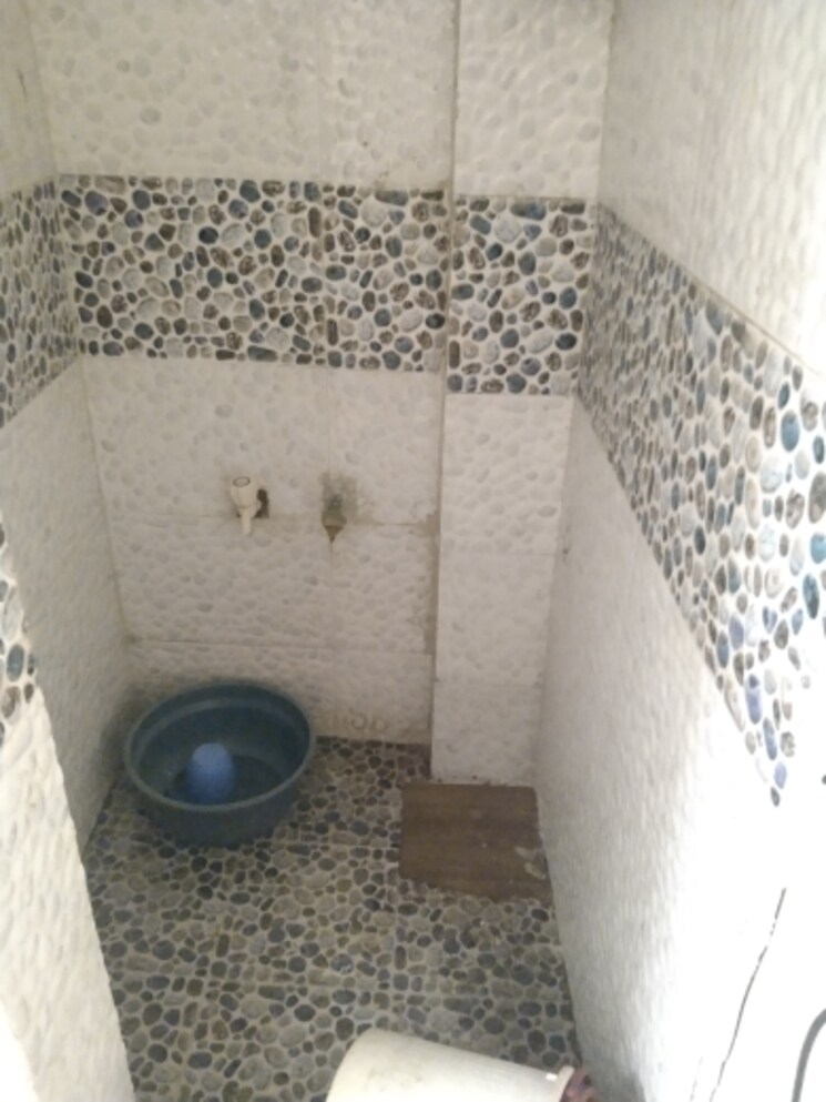 Bathroom, mig-colony-gokhalenagar 1 RK 200 Sq.Ft. Independent House In Gokhalenagar Pune 9058899