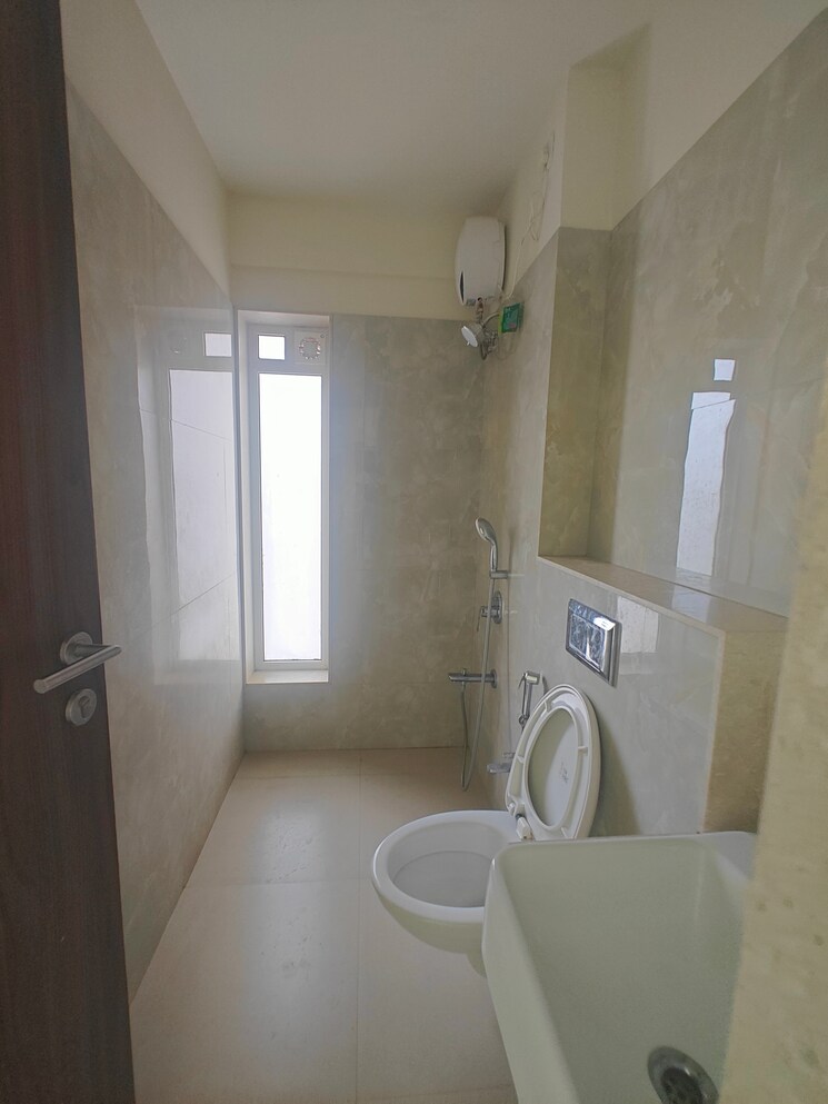 Bathroom, l-and-t-seawoods-residences 3 Bedroom 1150 Sq.Ft. Apartment In Seawoods Navi Mumbai 9058903