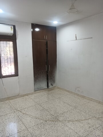 Room in 2 BHK Builder Floor at Lajpat Nagar I – for Sale