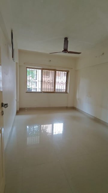 Room in 1 BHK Apartment at Sima Building, Chembur – for Rent