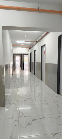 2 BHK Apartment For Sale in Grant Road