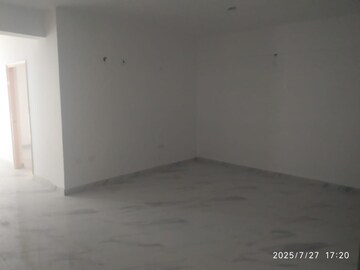 Room in 2 BHK Apartment at Sarvodaya City, Khagaul – for Rent
