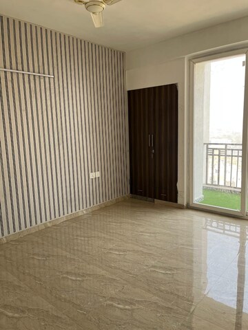 Room in 2 BHK Apartment at SLF Anushree, Sector 75 – for Rent