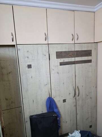 Furnished Amenities in 1.5 BHK Apartment at Koteshwar Palace, Andheri East – for Rent