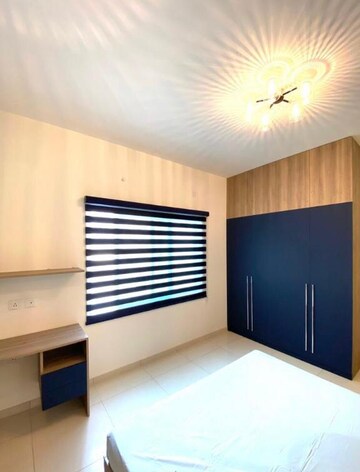Room in 4 BHK Apartment at L&T Raintree Boulevard, Hebbal – for Rent