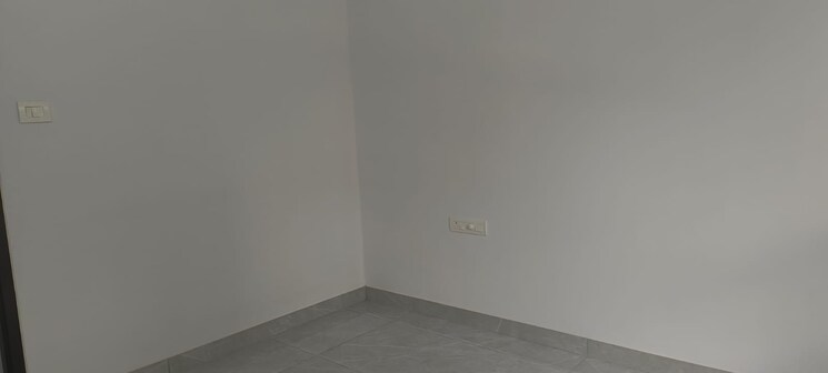 Room, grant road 2 Bedroom 580 Sq.Ft. Apartment In Grant Road Mumbai 9059027