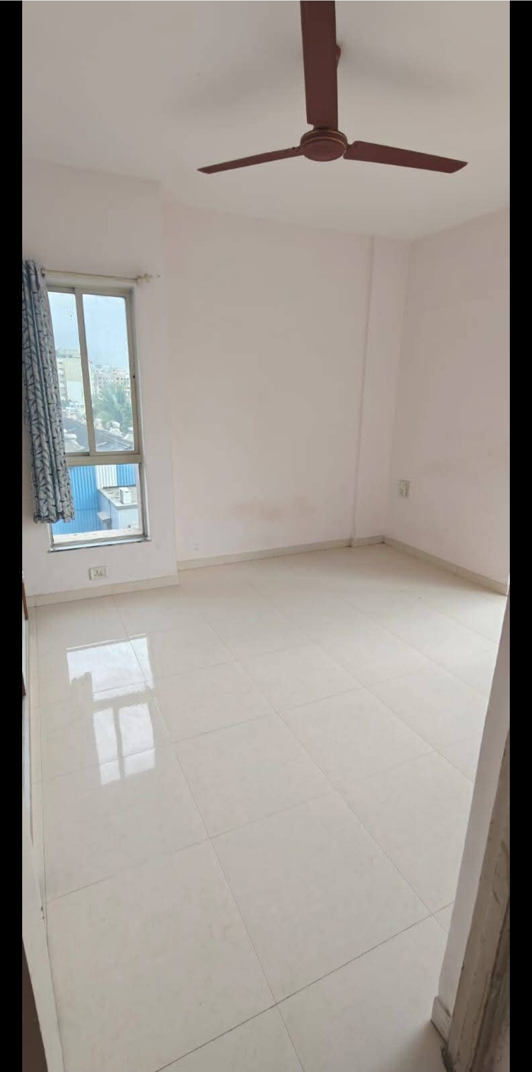 1 BHK + Pooja Room 650 Sq.Ft. Apartment in Gulmohar Symphony