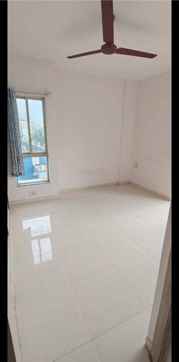 1 BHK Apartment For Rent in Gulmohar Symphony, Kharadi