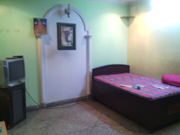 1 BHK Apartment For Rent in Sarita Vihar