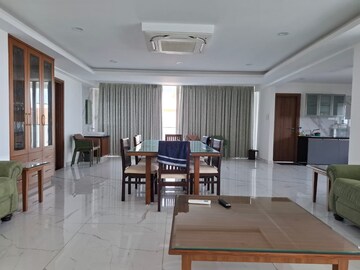 Living Room in 4 BHK Apartment at Banjara Hills – for Rent