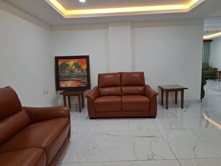 Living Room, banjara hills 4 Bedroom 3500 Sq.Ft. Apartment In Banjara Hills Hyderabad 9059055
