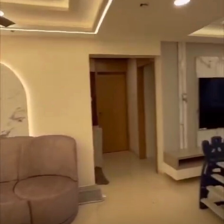 Living Room, paradise-sai-world-empire 4 Bedroom 2013 Sq.Ft. Apartment In Rohinjan Navi Mumbai 9059057