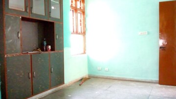 Room in 1 BHK Apartment at Molarband – for Sale