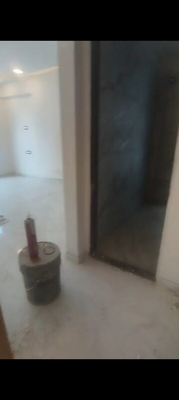Bathroom in 4 BHK Apartment at Sher E Punjab, Andheri East – for Sale