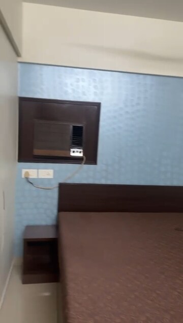 Furnished Amenities in 1.5 BHK Apartment at Nirman Apartment Andheri, Andheri East – for Rent