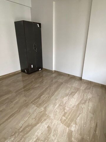Room in 4 BHK Apartment at Mantra Monarch, Balewadi – for Rent
