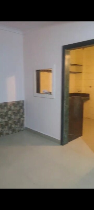 Room in 1 BHK Apartment at Parth CHS Jogeshwari East, Jogeshwari East – for Rent