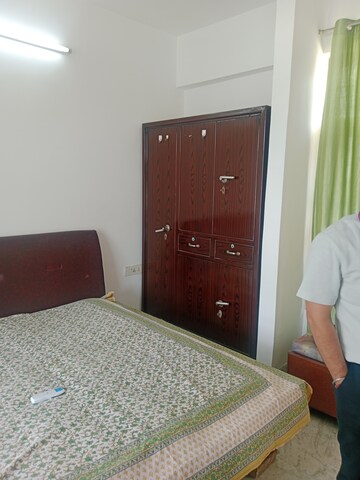 1.5 BHK Builder Floor For Rent in Sector 18